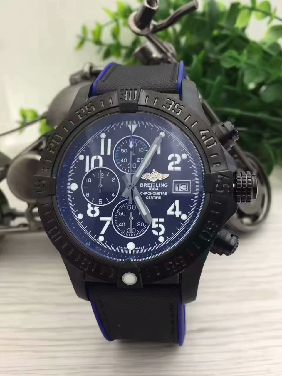 Breitling Watch 900